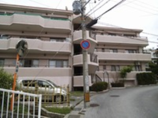 サントピア首里山川２号棟